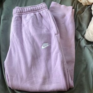 Womens Nike sweatpants